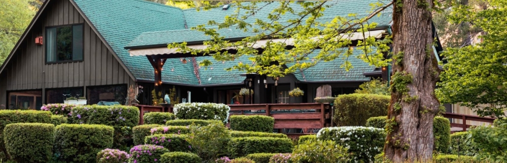 Oregon bed and breakfast inn for sale - Eagle Rock Lodge